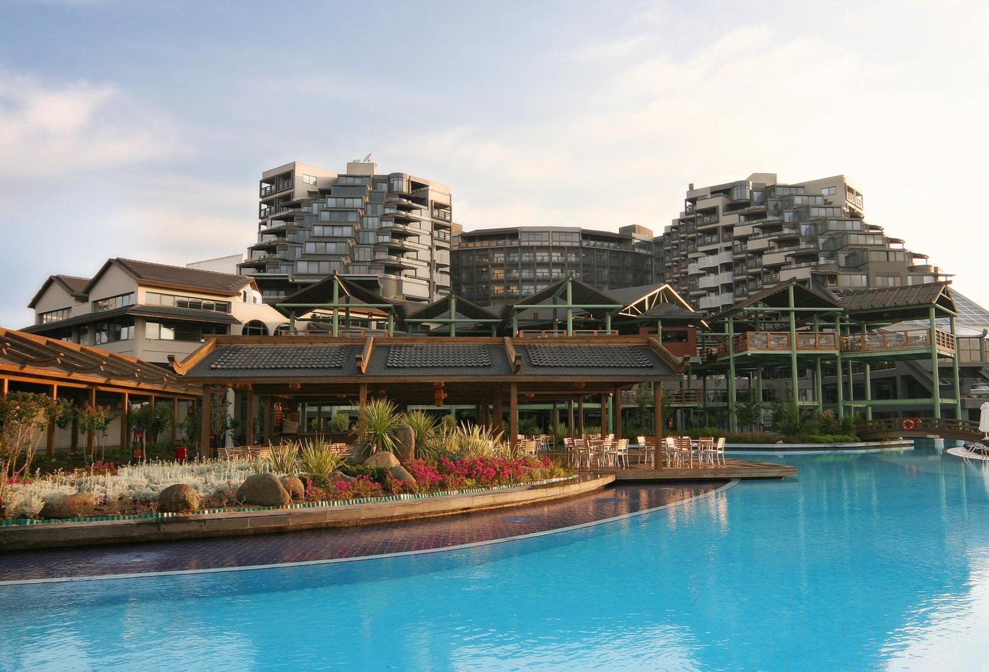 Limak Lara Deluxe Hotel & Resort Antalya Exterior photo