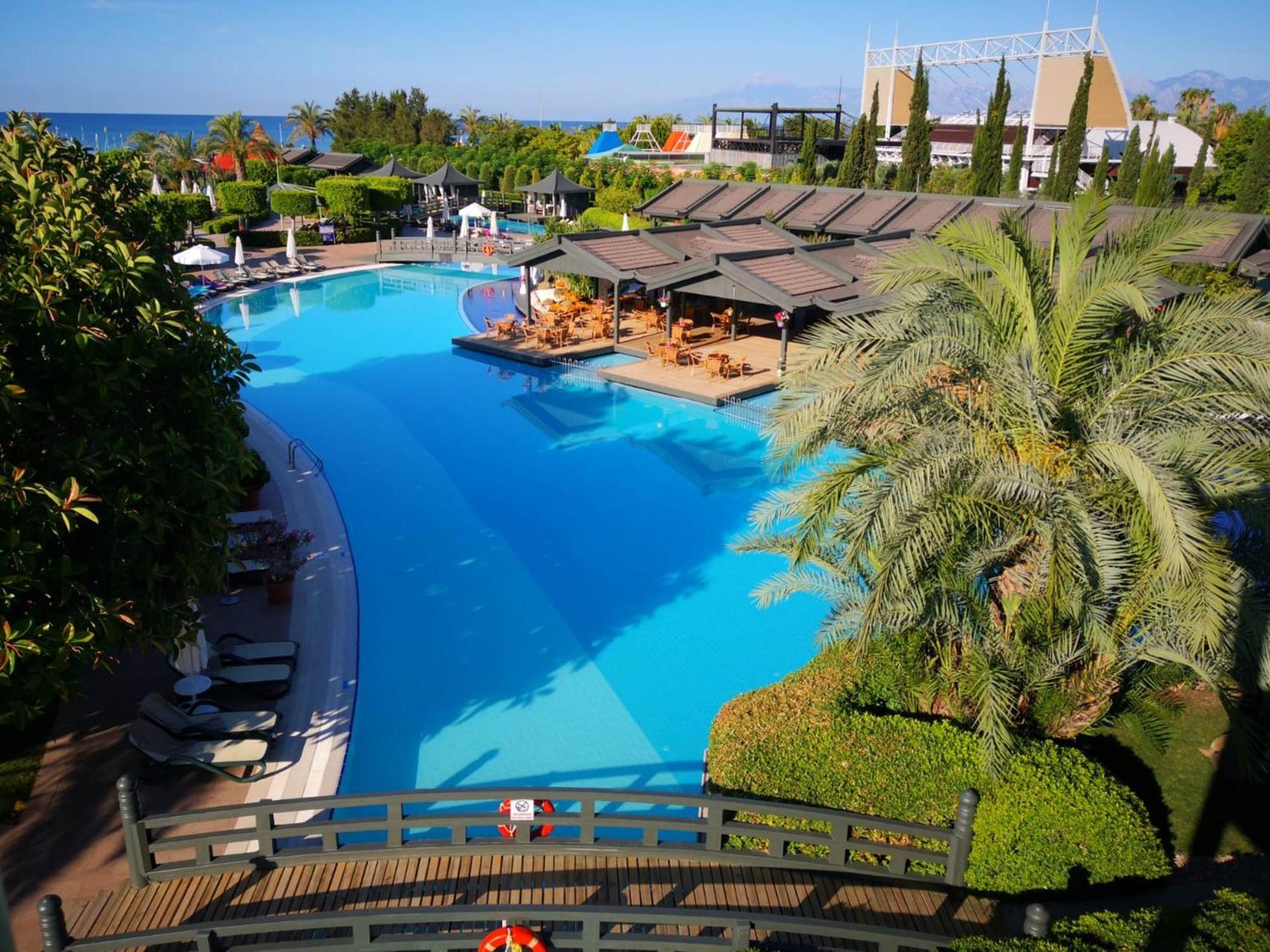 Limak Lara Deluxe Hotel & Resort Antalya Exterior photo